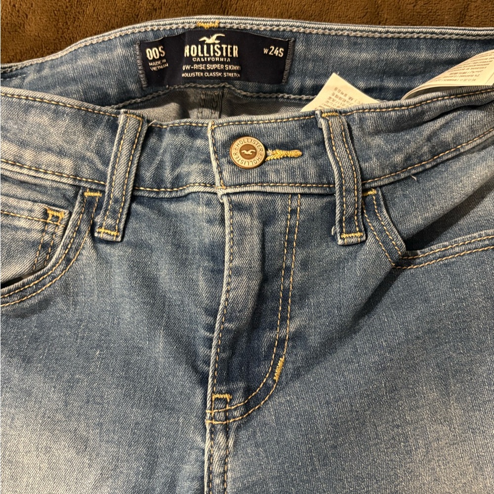 Hollister low rise skinny jeans
